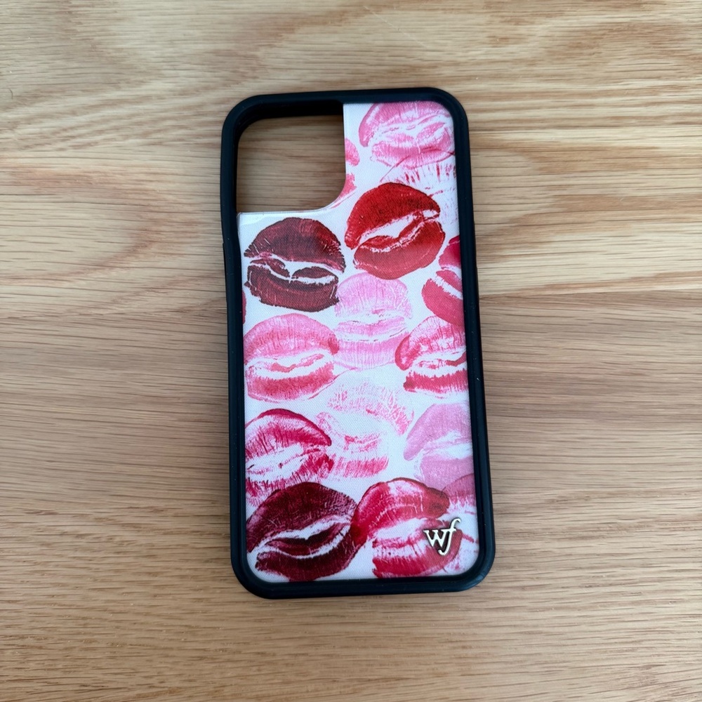 Wildflower iPhone 13 Kensington Case